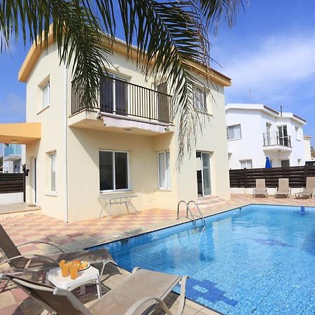 Seabreeze Villas By Trulycyprus Ayia Napa Exterior photo